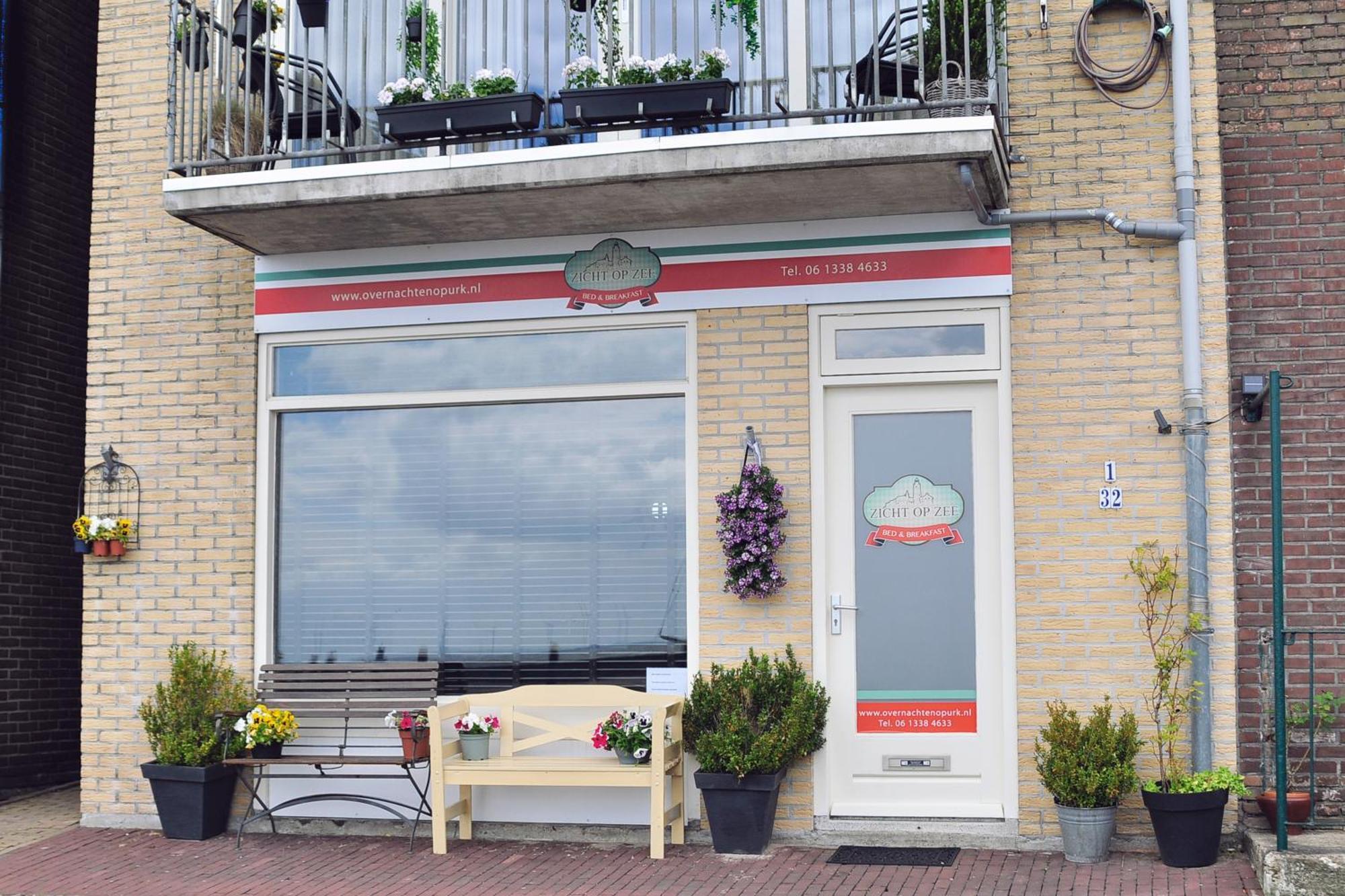 Zicht Op Zee Bed & Breakfast Urk Exterior photo